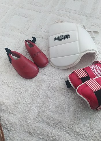 Kırmızı Deri Velcro Boks Eldiveni - Görsel 2