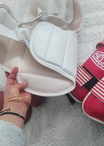 Kırmızı Deri Velcro Boks Eldiveni - Görsel 4