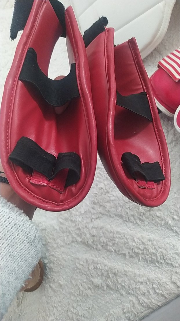 Kırmızı Deri Velcro Boks Eldiveni - Görsel 3