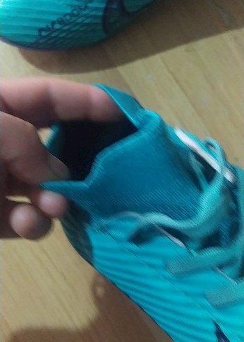 Turkuaz Erkek Futbol Ayakkabısı Velcro Bantlı 36 numara - Görsel 4