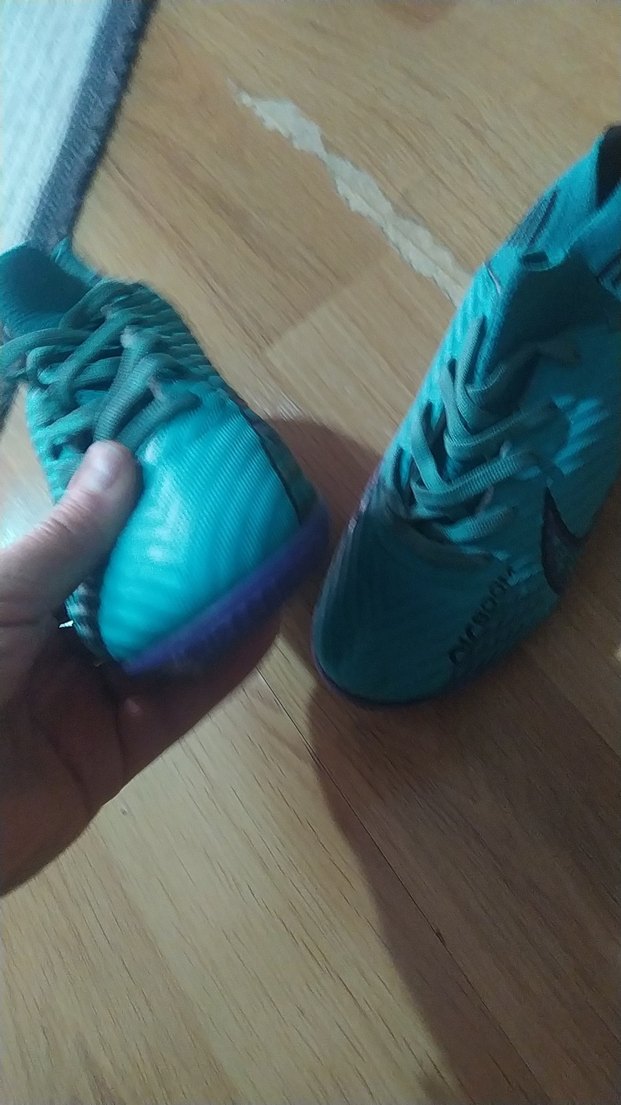 Turkuaz Erkek Futbol Ayakkabısı Velcro Bantlı 36 numara - Görsel 3