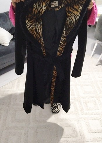 Kapüşonlu Siyah Kaban Zebra Desenli İç Astar - Görsel 6