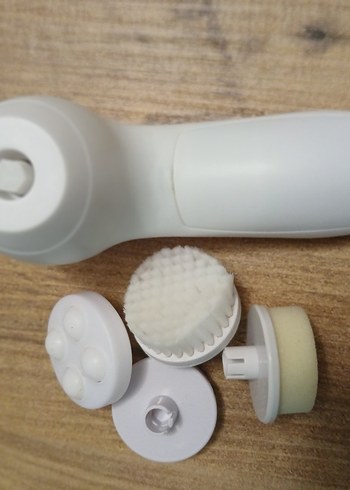 Beyaz Yüz Temizleme Cihazı ve Başlık Seti - Görsel 9