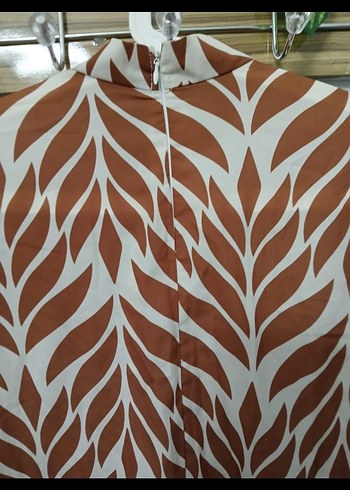 Bohem Tarz Uzun Kahverengi Desenli Elbise - Görsel 6