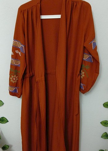 Nakışlı Kemerli Uzun Kırmızı Bohem Elbise - Görsel 5