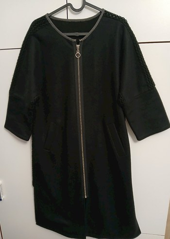 Siyah Fermuarlı Kadın Kaban - Görsel 2