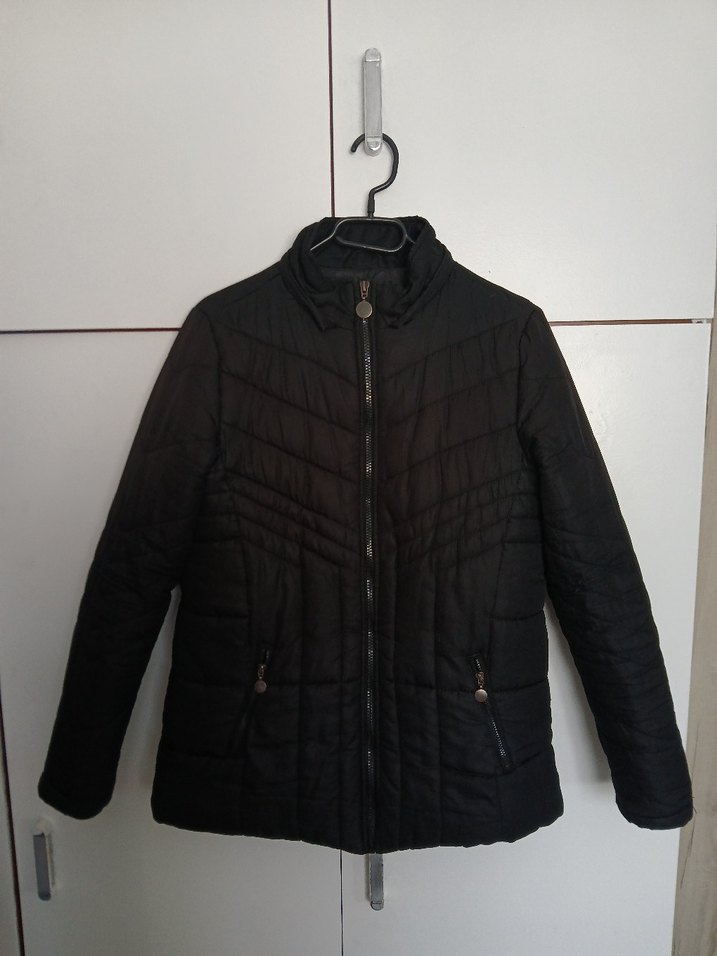 Siyah Fermuarlı Mont - Görsel 2