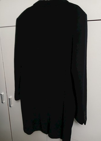 Düğmeli Siyah Kaban - Görsel 6