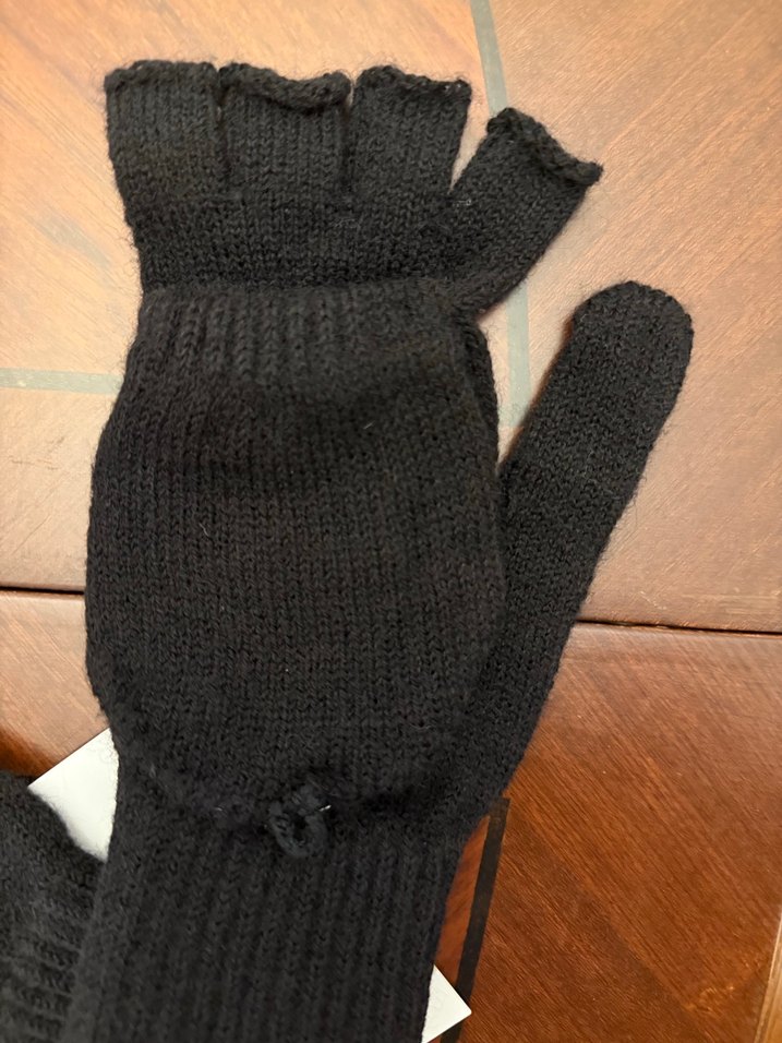 Ami Siyah Örgü Yarım Parmak Kadın Eldiven - Görsel 2