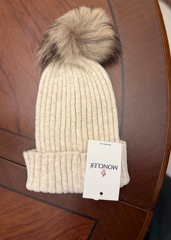 Moncler Kadın Bej Yün Bere - Kürklü Detaylı - Görsel 2