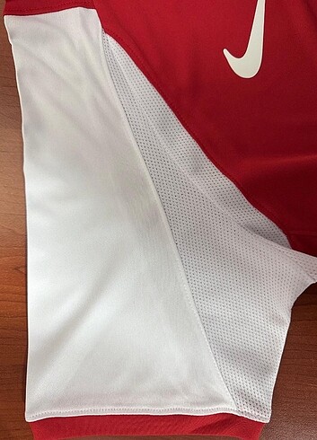 l Beden Arsenal retro forma