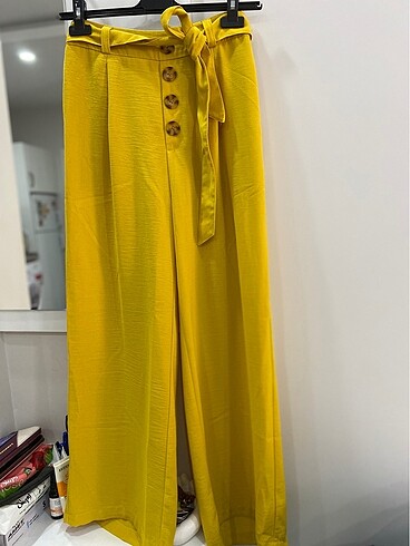 m Beden Stradivarius pantolon