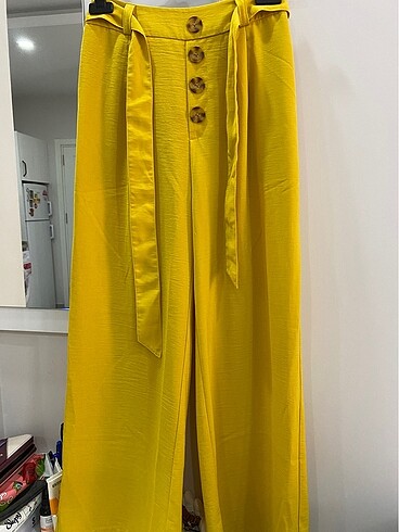 Stradivarius pantolon