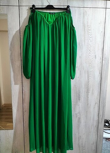 m Beden yeşil Renk Şifon elbise