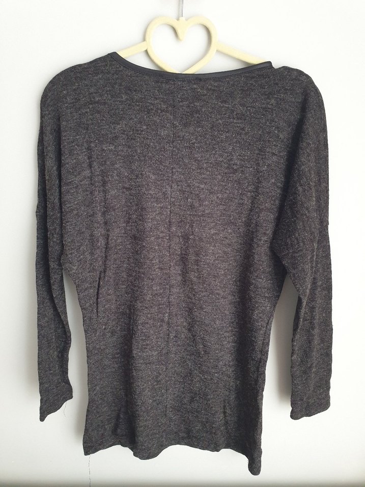 Zincir Detaylı triko - Görsel 3