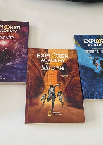 Explorer Academy Kitap Seti - Macera ve Keşif