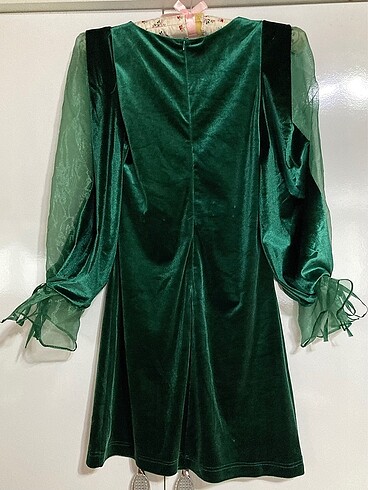 36 Beden zümrüt yeşili kısa elbise