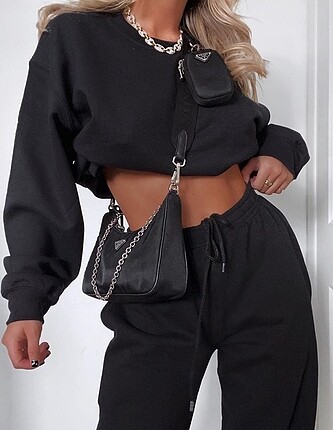 Prada çanta