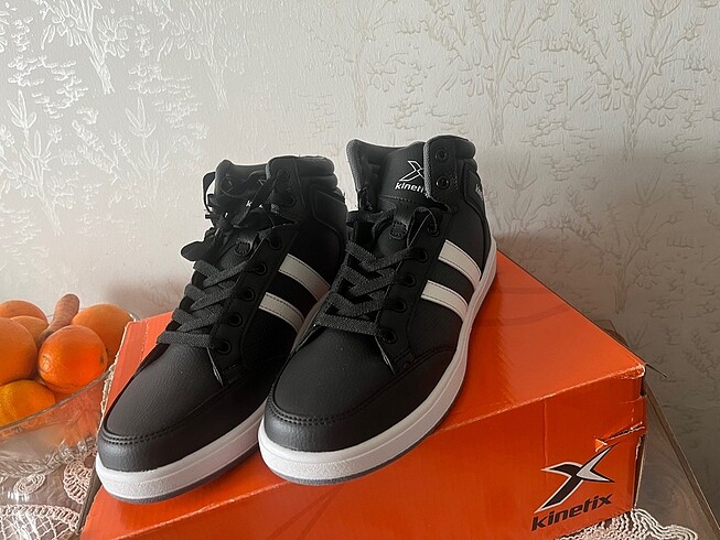 42 Beden Kinetik erkek spor ayakkabı