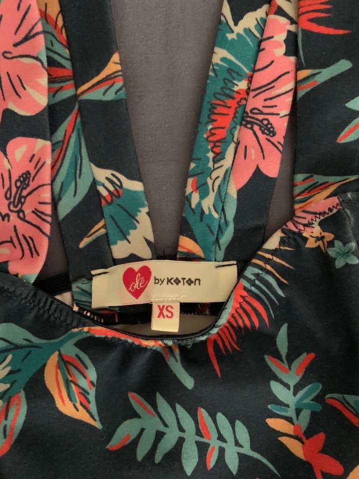 Çiçek Desenli Büstiyer Bluz - Görsel 3