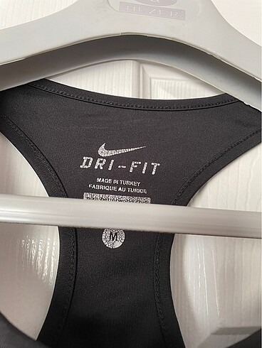 Nike nike sporcu sütyeni