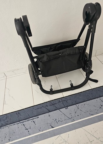 Siyah Travel Sistem Bebek Arabası ve Taşıma Koltuğu - Görsel 9