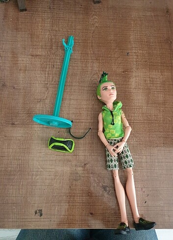  Beden Monster High Deuce Gorgon
