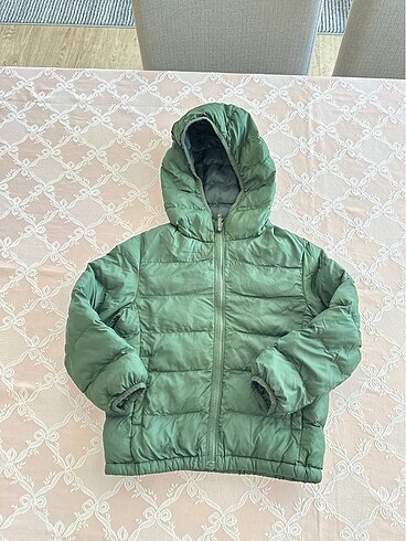 Uniqlo 3-4 yaş mont