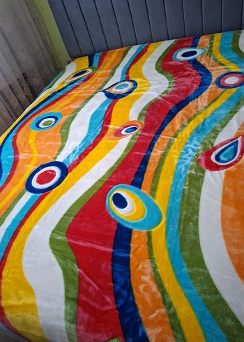 Renkli Baskılı Turuncu Vizon Battaniye 200x240 cm - Görsel 2
