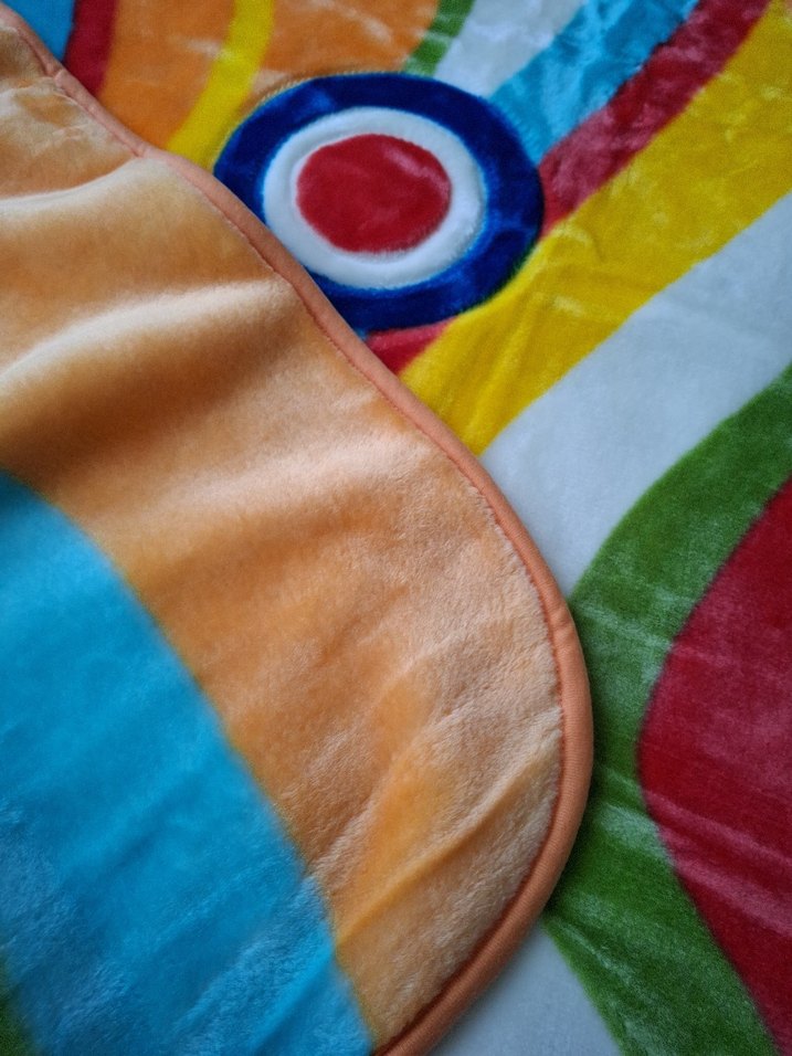 Renkli Baskılı Turuncu Vizon Battaniye 200x240 cm - Görsel 4