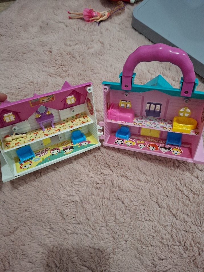 Pastel Renkli Taşınabilir Oyuncak Ev - Görsel 3