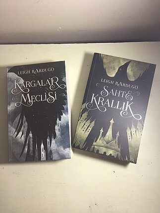 leigh bardugo - kargalar meclisi/ sahte krallık