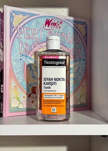 Neutrogena Siyah Nokta Karsiti Tonik