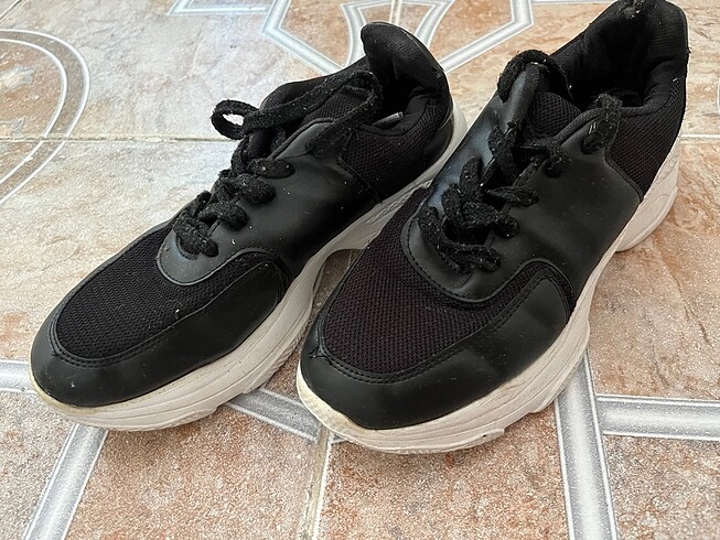 LC Waikiki Spor ayakkabı