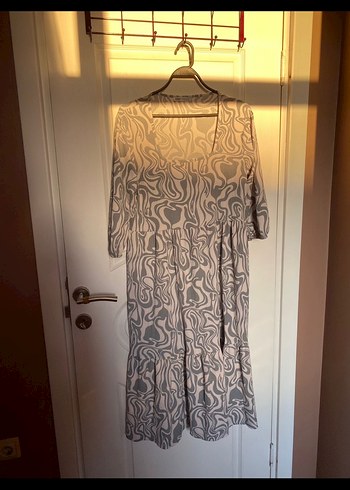 Gri Desenli Yazlık Elbise - Görsel 2