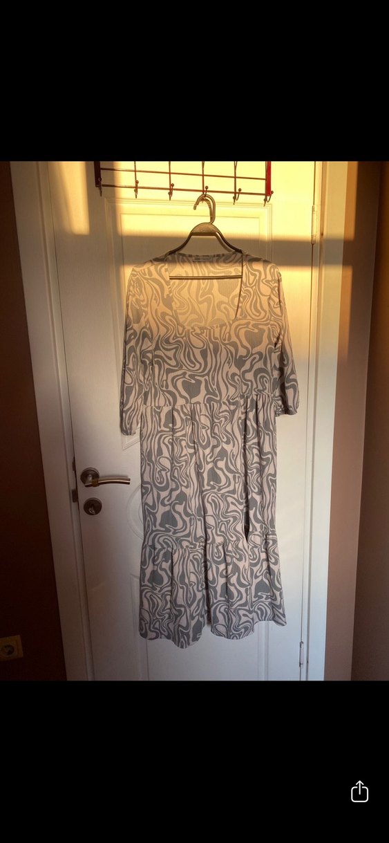 Gri Desenli Yazlık Elbise - Görsel 2