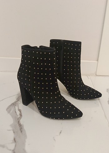 Siyah İncili Süet Topuklu Bot - Görsel 5