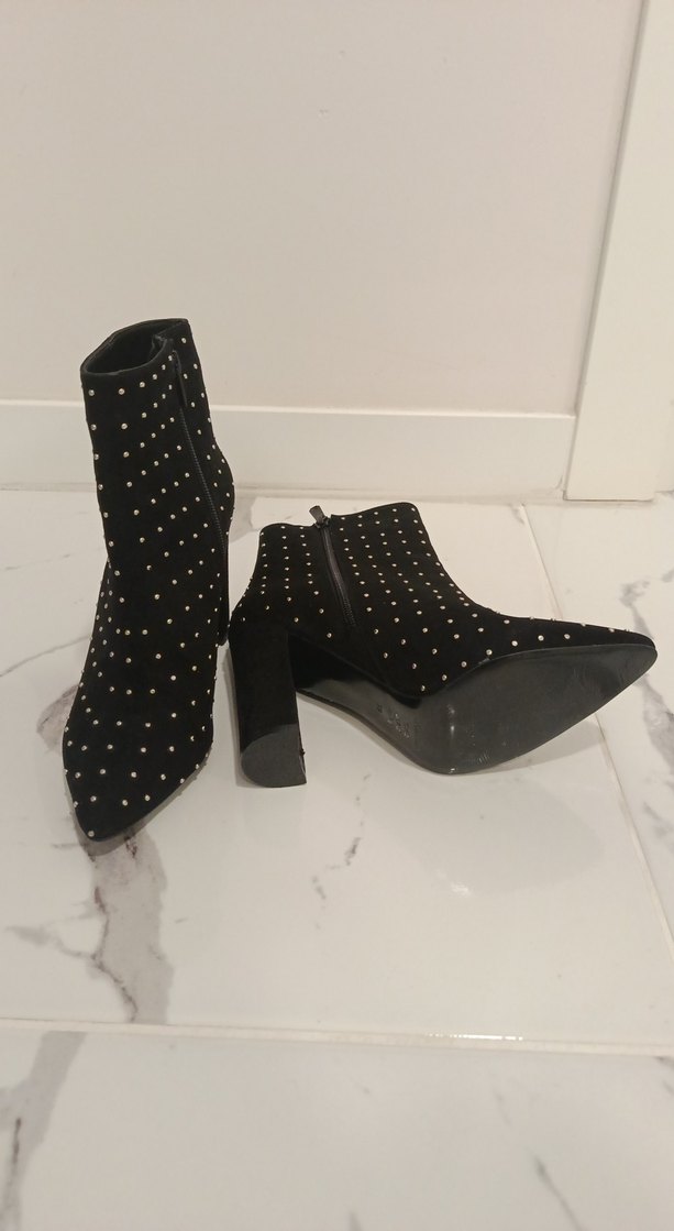 Siyah İncili Süet Topuklu Bot - Görsel 4