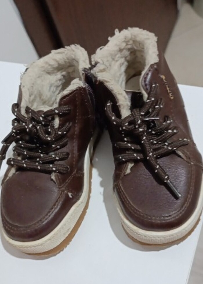 Çocuk botu - Görsel 2