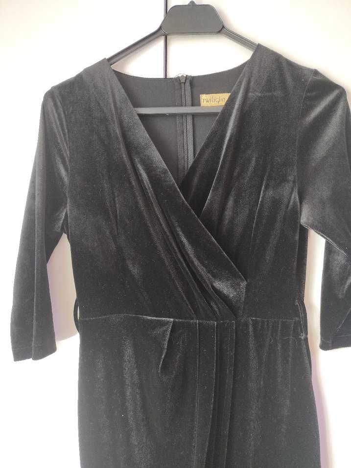 Uzun Siyah V Yaka Drapeli Kadife Kadın Gece Elbisesi - Görsel 3