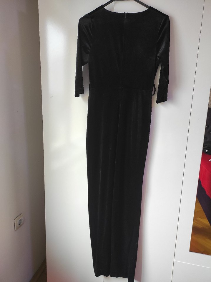 Uzun Siyah V Yaka Drapeli Kadife Kadın Gece Elbisesi - Görsel 2