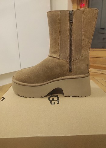 Ugg Classic Twin Seam New Heights Model Bej süet Bot - Görsel 2