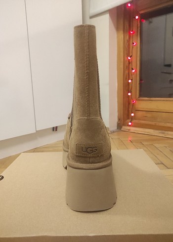 Ugg Classic Twin Seam New Heights Model Bej süet Bot - Görsel 3