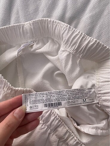 m Beden beyaz Renk Stradivarius beyaz keten pantolon