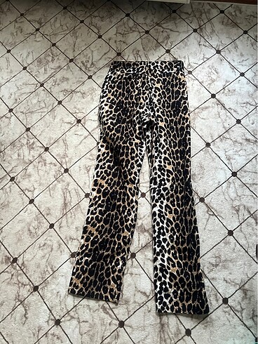 Leopar pantolon