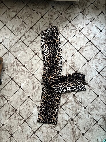 34 Beden Leopar pantolon