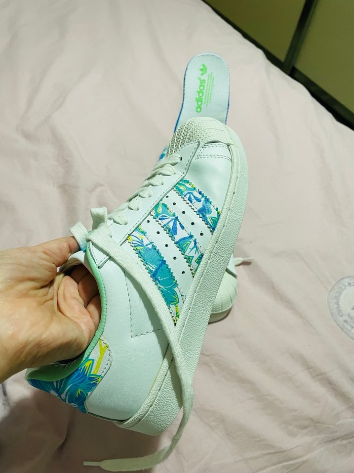 Beyaz Bağcıklı Adidas Kadın Spor Ayakkabı - Görsel 3