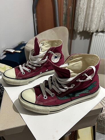Converse