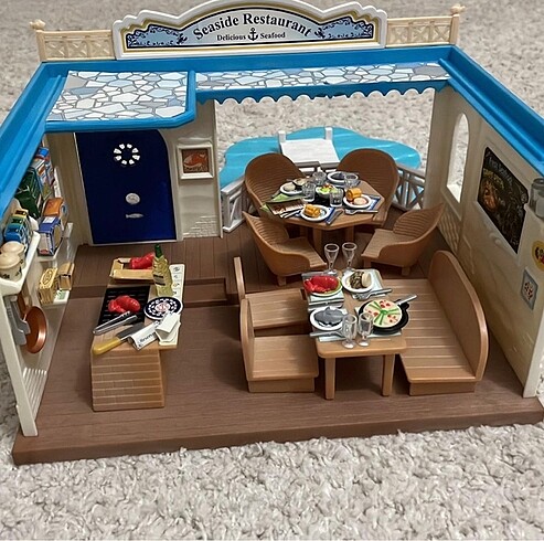 Diğer Sylvanian families deniz kenarı restoranı