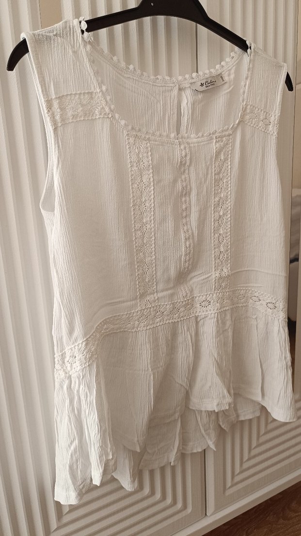 Beyaz Bohem Nakışlı Kolsuz Bluz - Görsel 4